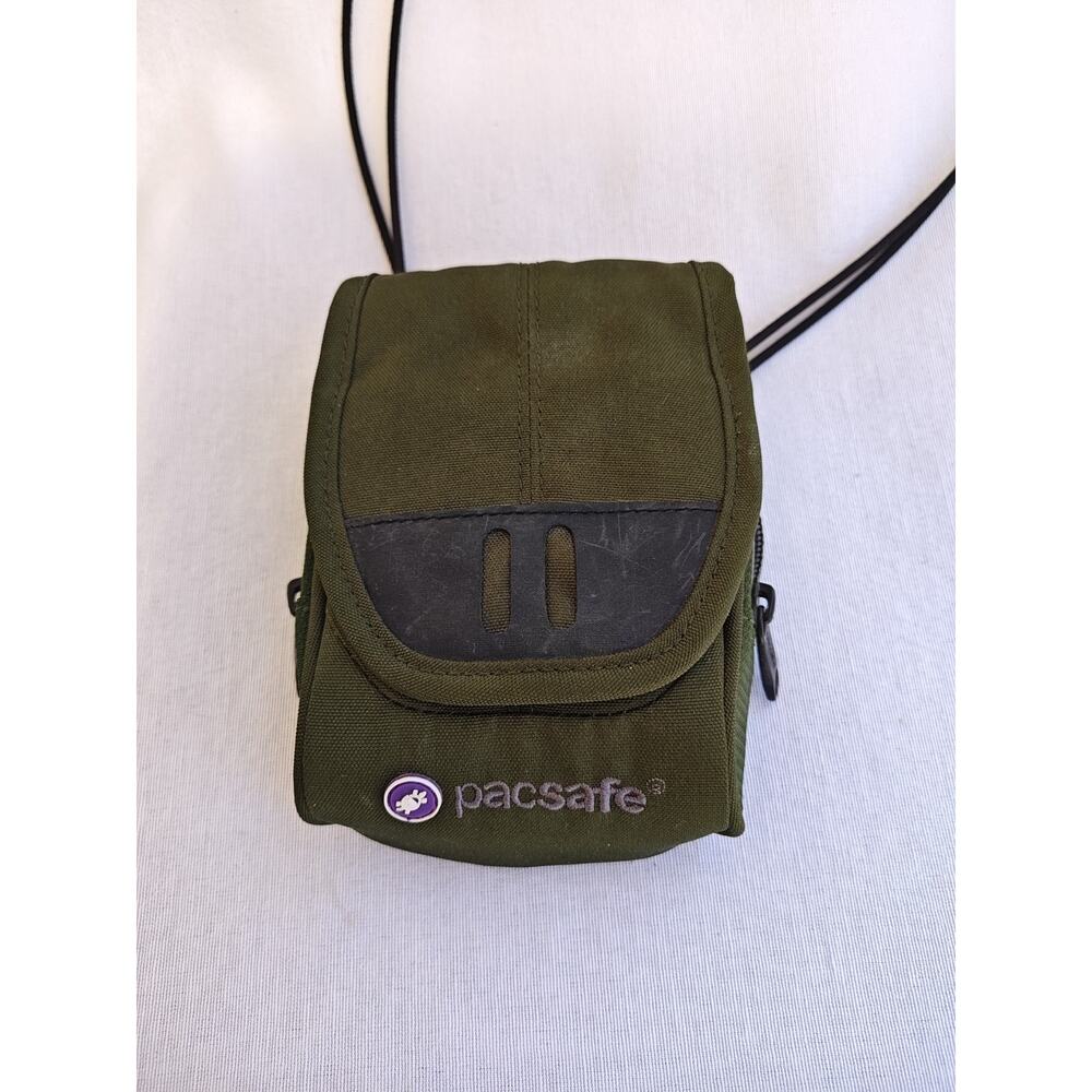 Pacsafe "Smart Travel Gear" Green Small Travel Bag PB006 (metrosafe 50) w/ Strap